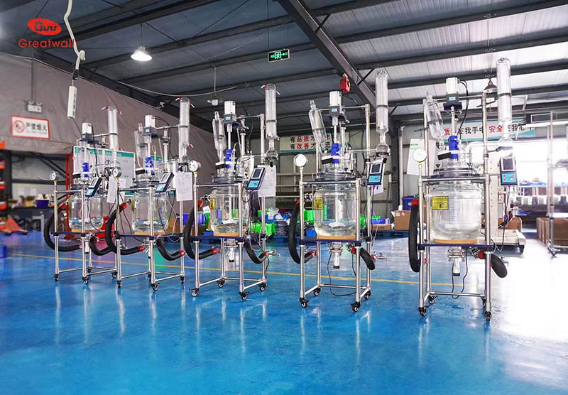 長城科工貿講解玻璃反應釜